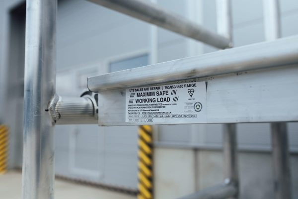 Rozkládací lešení pro domácí i profesionální použití – výška 8 m